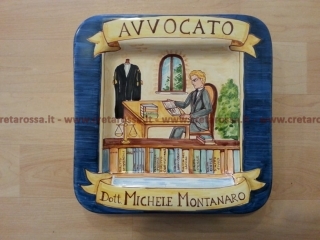 cod.art: re19 - Piatto murale in ceramica personalizzato con mestiere. Ne vorresti uno simile? Invia una richiesta e riceverai il preventivo con le spese di spedizione. 